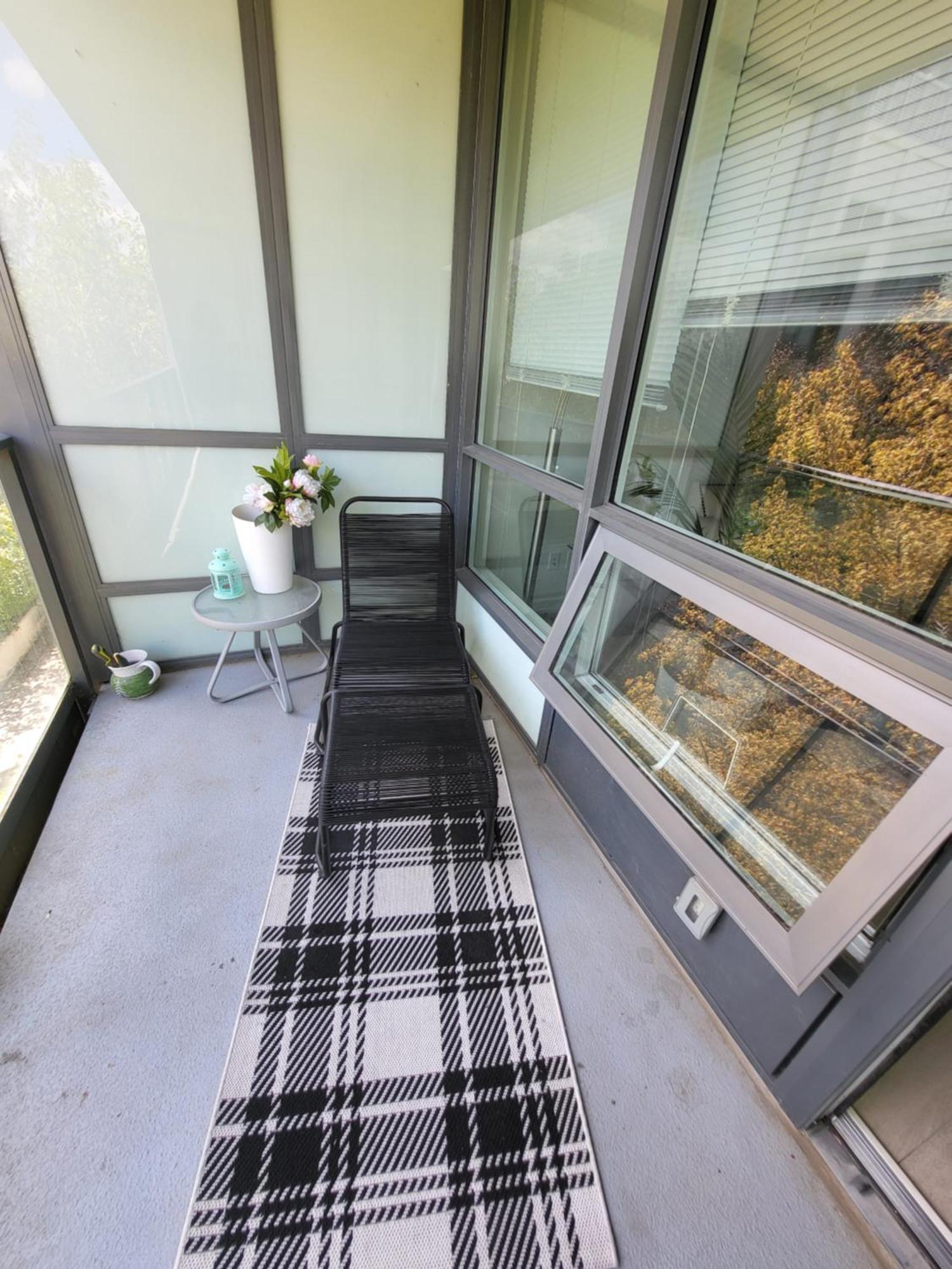 Your Perfect Escape - Modern Landmark Condo In Downtown Calgary - Free Parking- Premium Location Luaran gambar